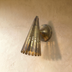 D4"(10.2cm) x W6"(15.3cm) x H10"(25.5cm) / Warm White (3000K) / Vintage Brass