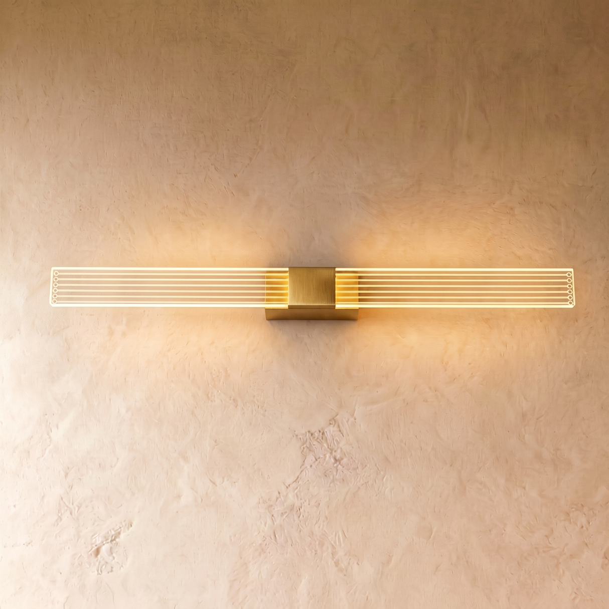 Aurlyn Wall Lamp
