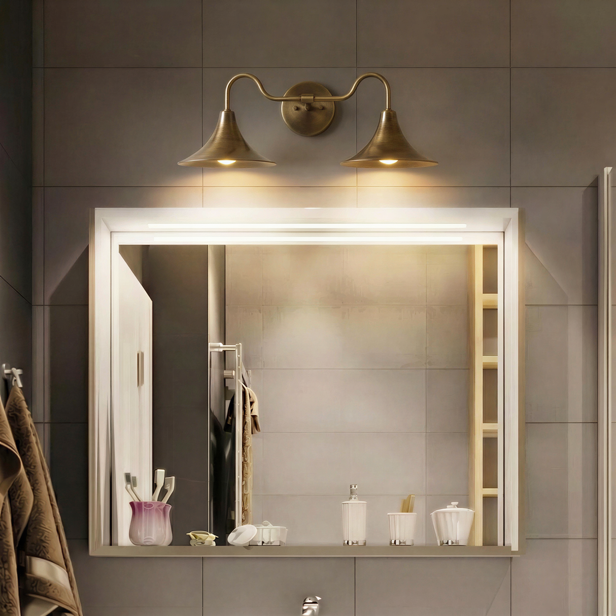 Avena Wall Lamp