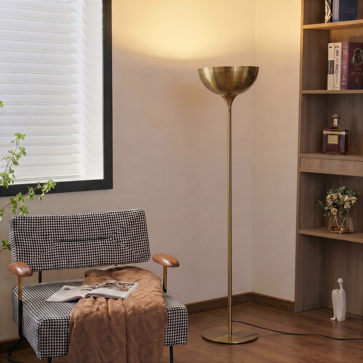 Eirik Floor Lamp