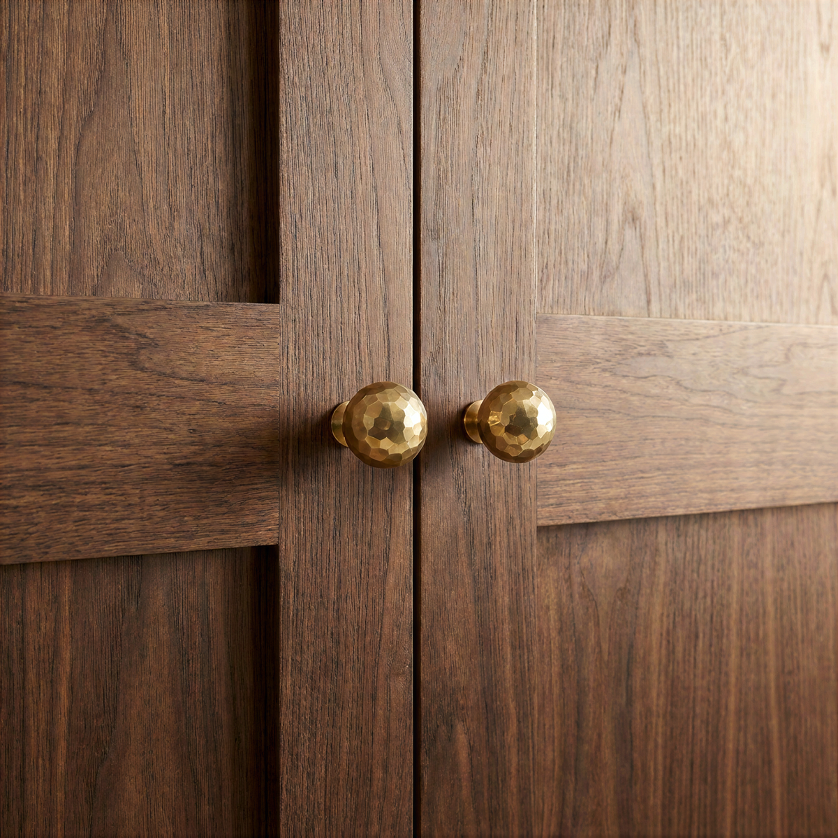 Facet Knob