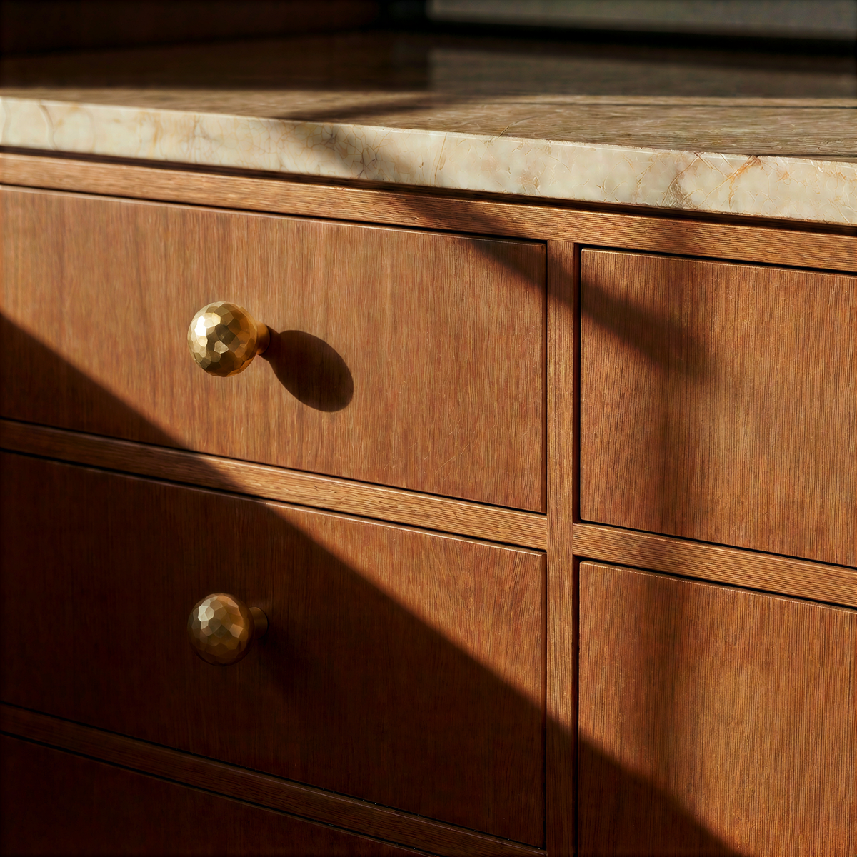 Facet Knob