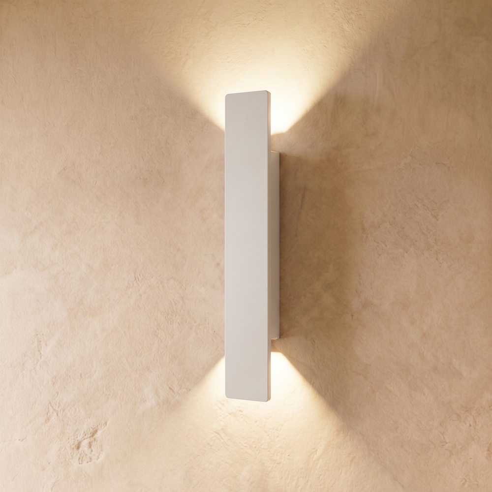 Indira Outdoor Wall Lamp