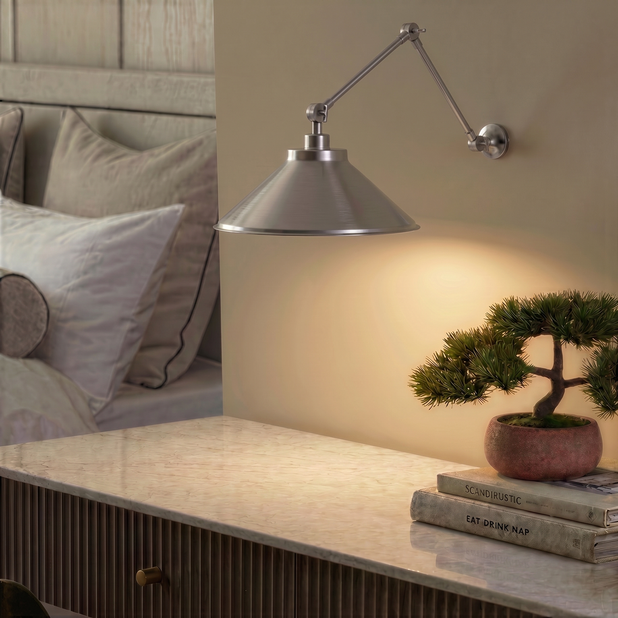 Kenton Wall Lamp