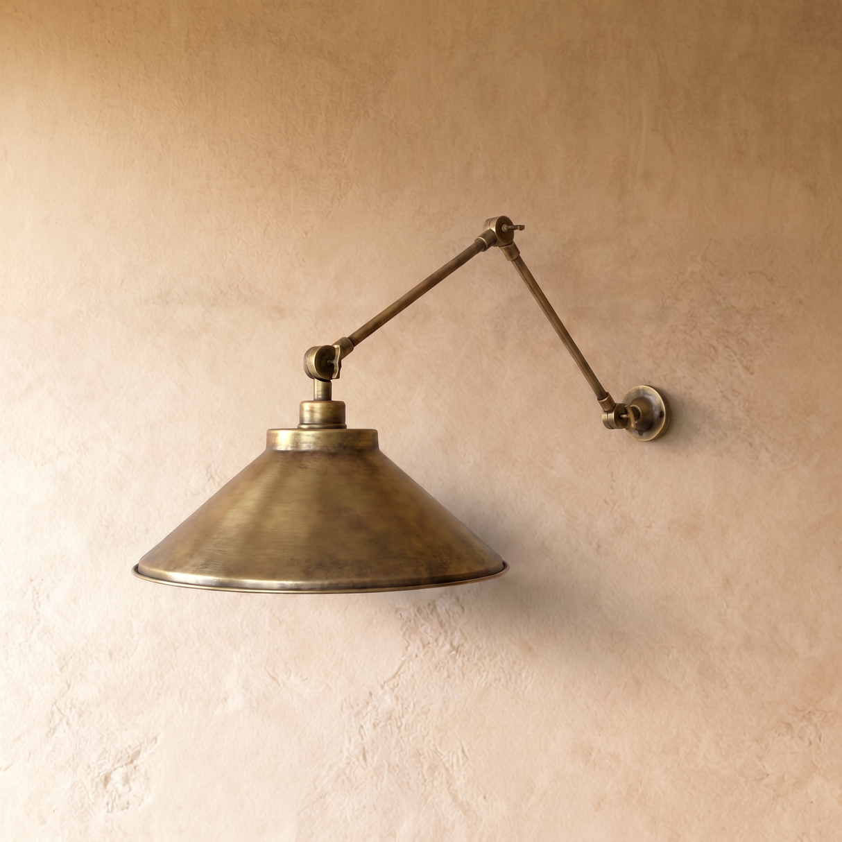 Kenton Wall Lamp