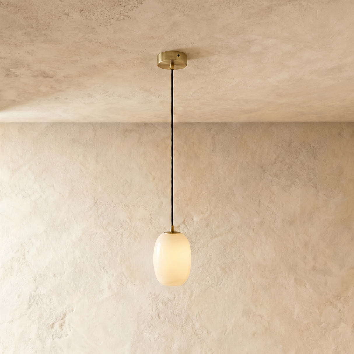 Lithos Alabaster Pendant Light