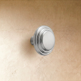 Osten Knob & Pull Bar