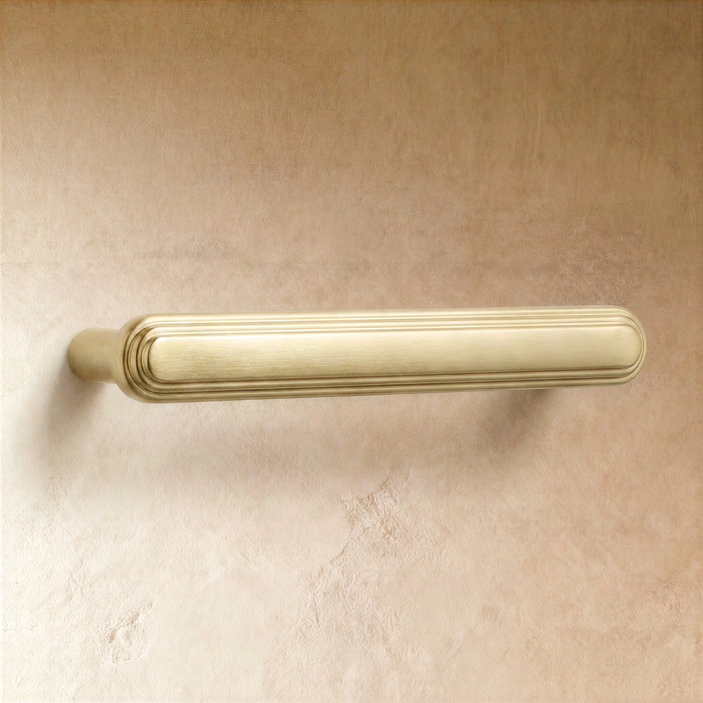 Osten Knob & Pull Bar
