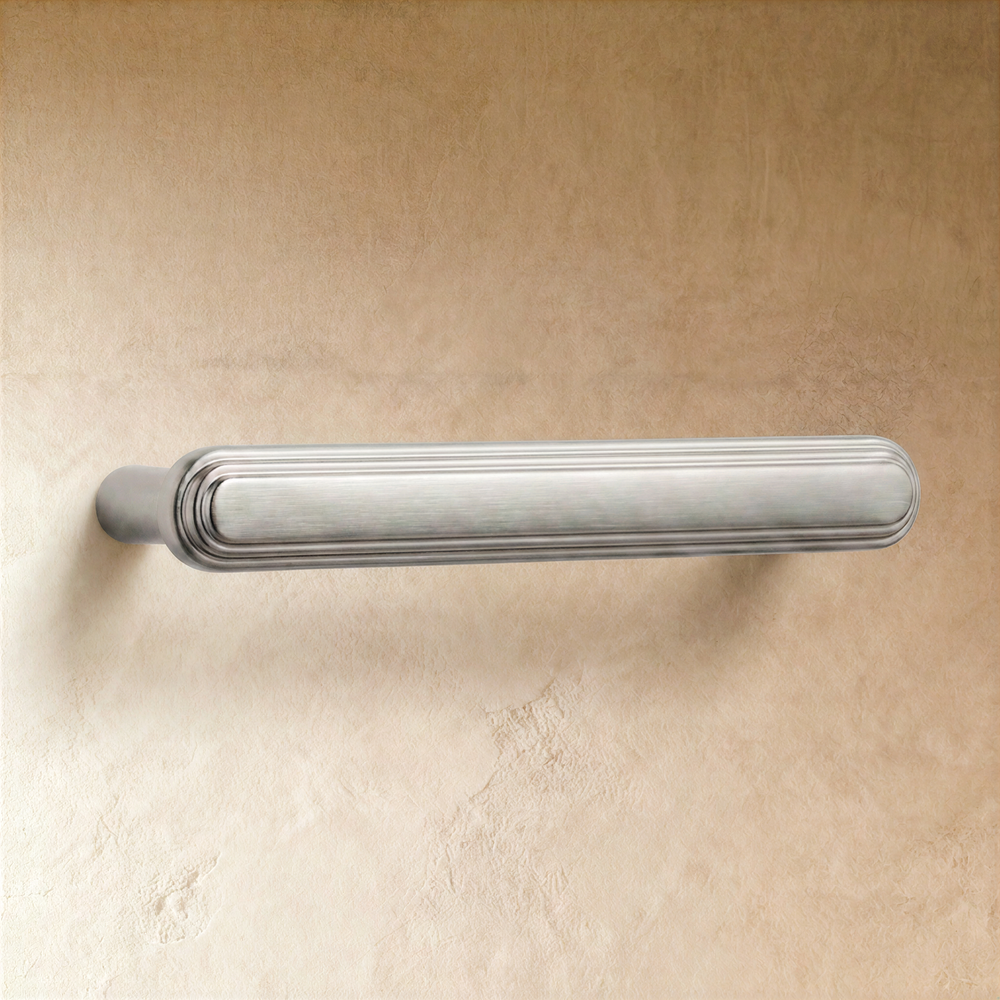 Osten Knob & Pull Bar