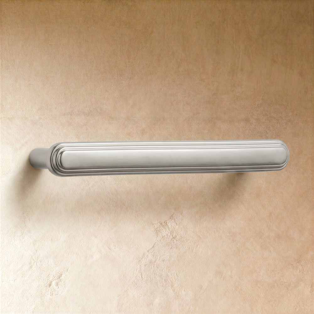 Osten Knob & Pull Bar