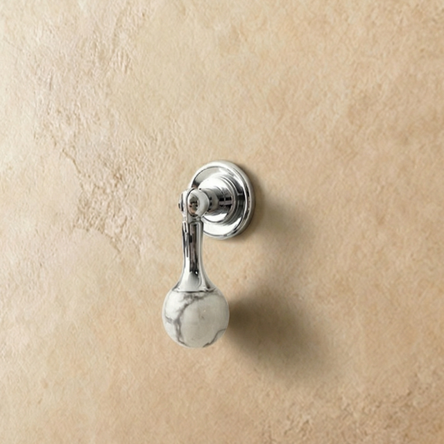 Poma Crystal Knob & Pull Bar