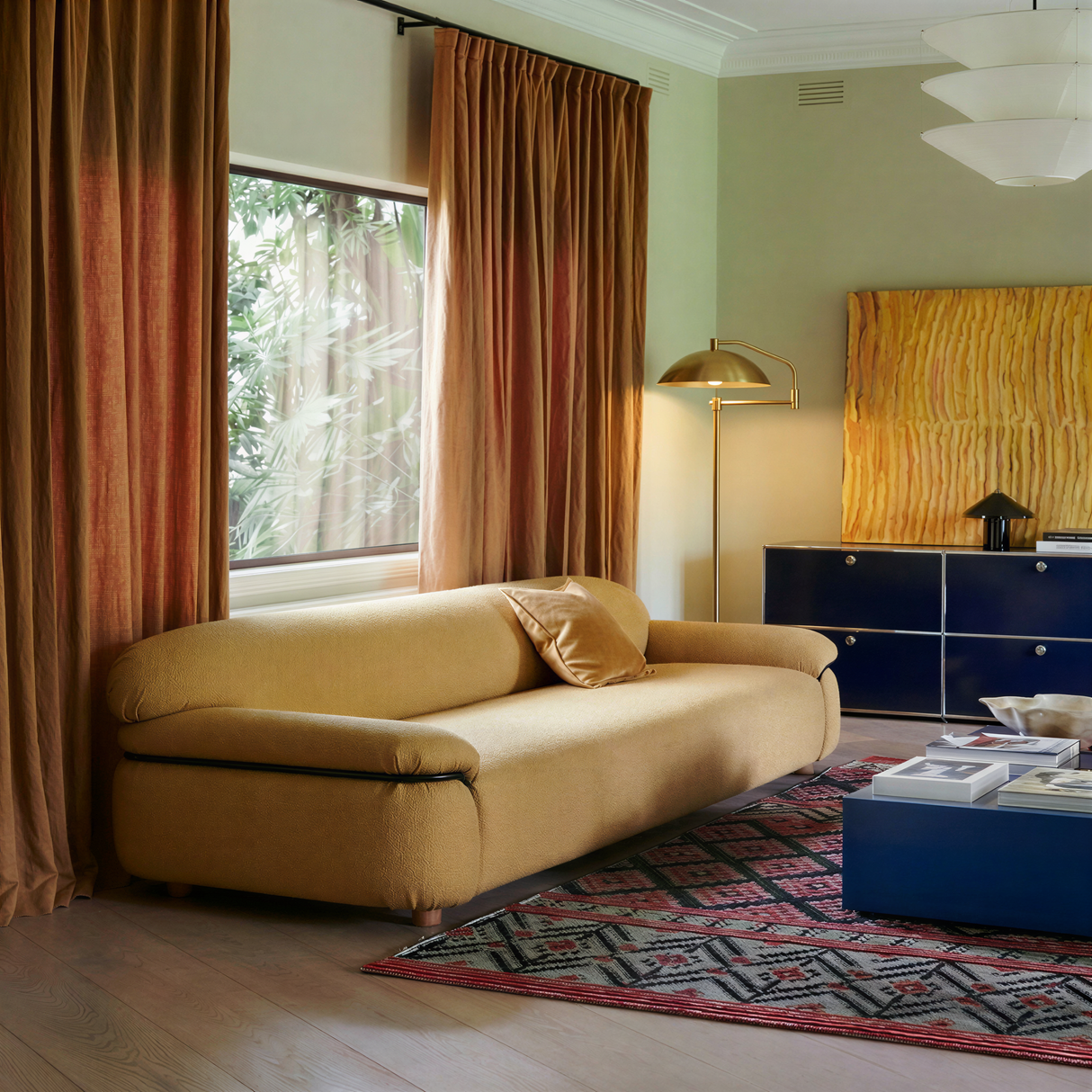 Selora Floor Lamp