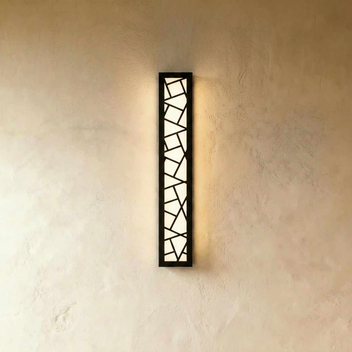 Shamil Wall Lamp