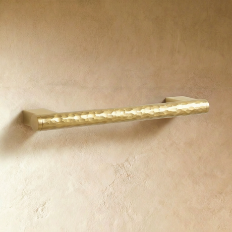 Stria Knob & Pull Bar