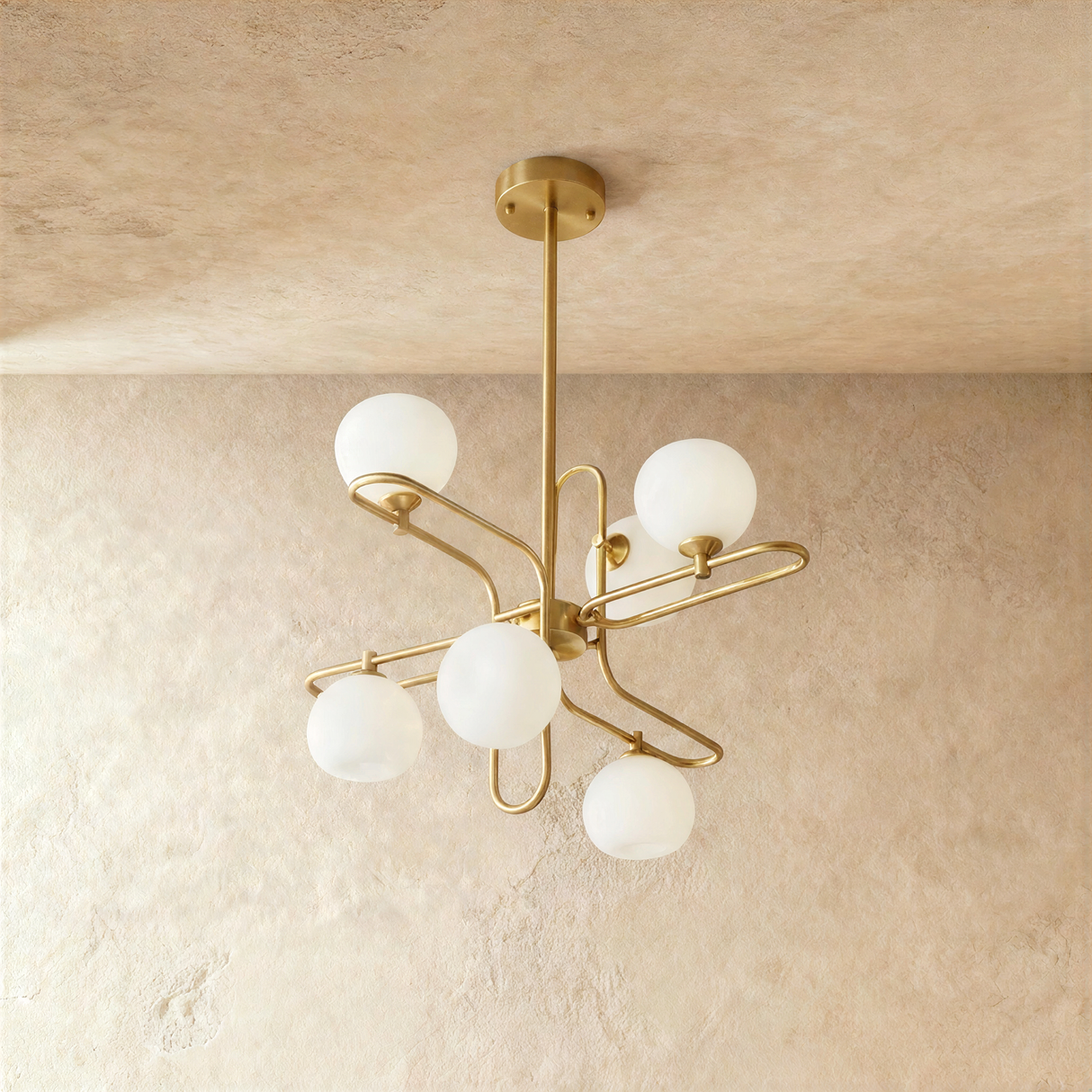 Trevon Chandelier