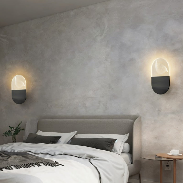 Radiya Wall Lamp