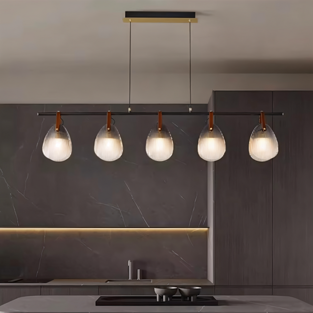 Solya Chandelier