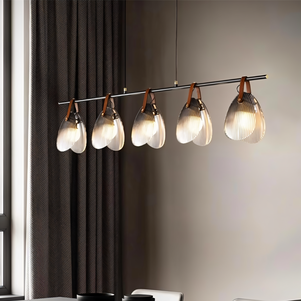 Solya Chandelier