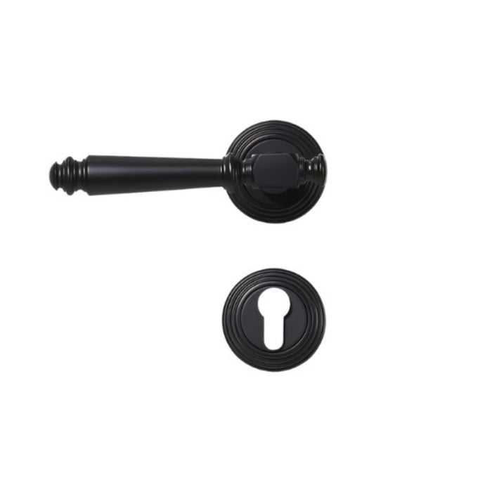 Louter Handle and Lock