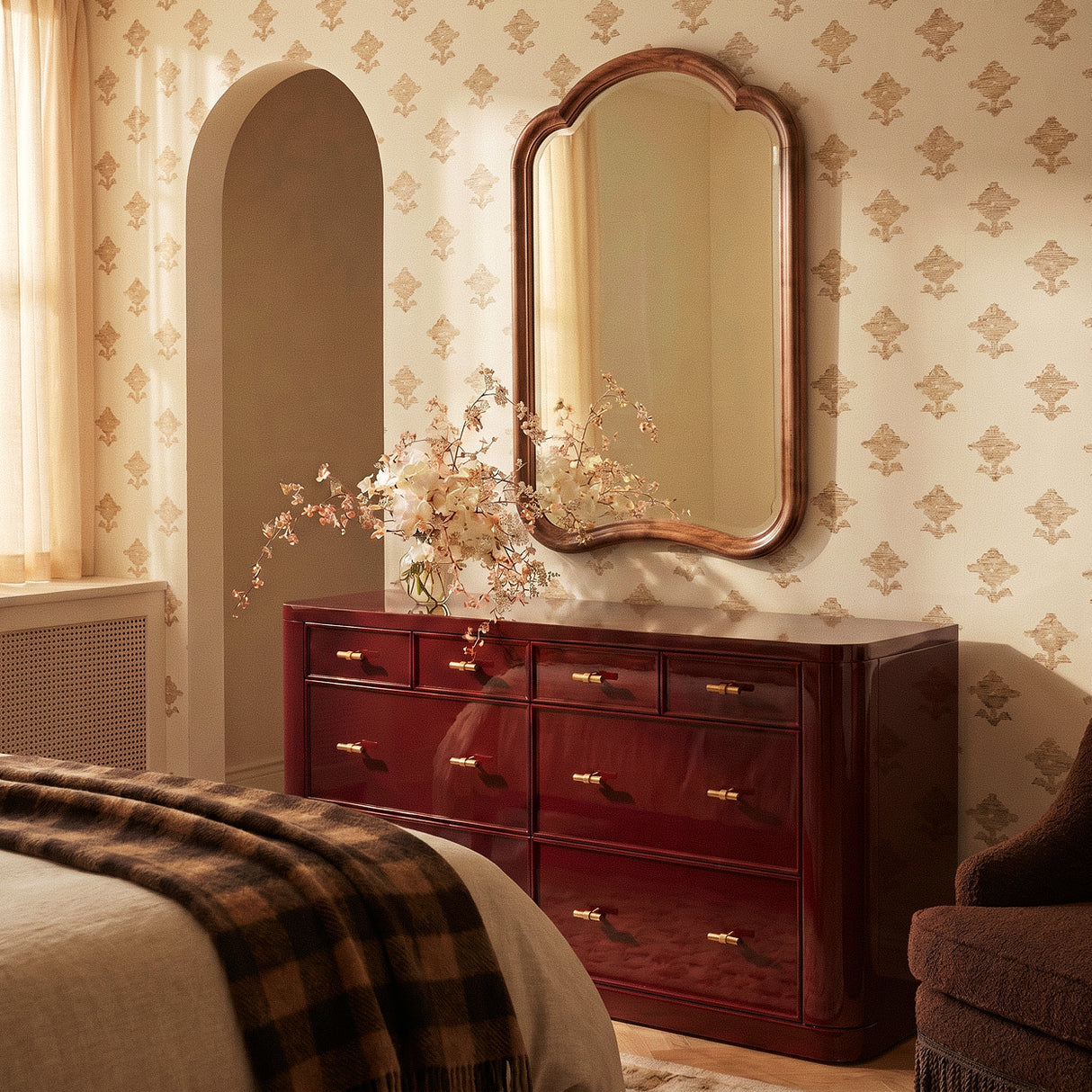 Trina Pull Bar
