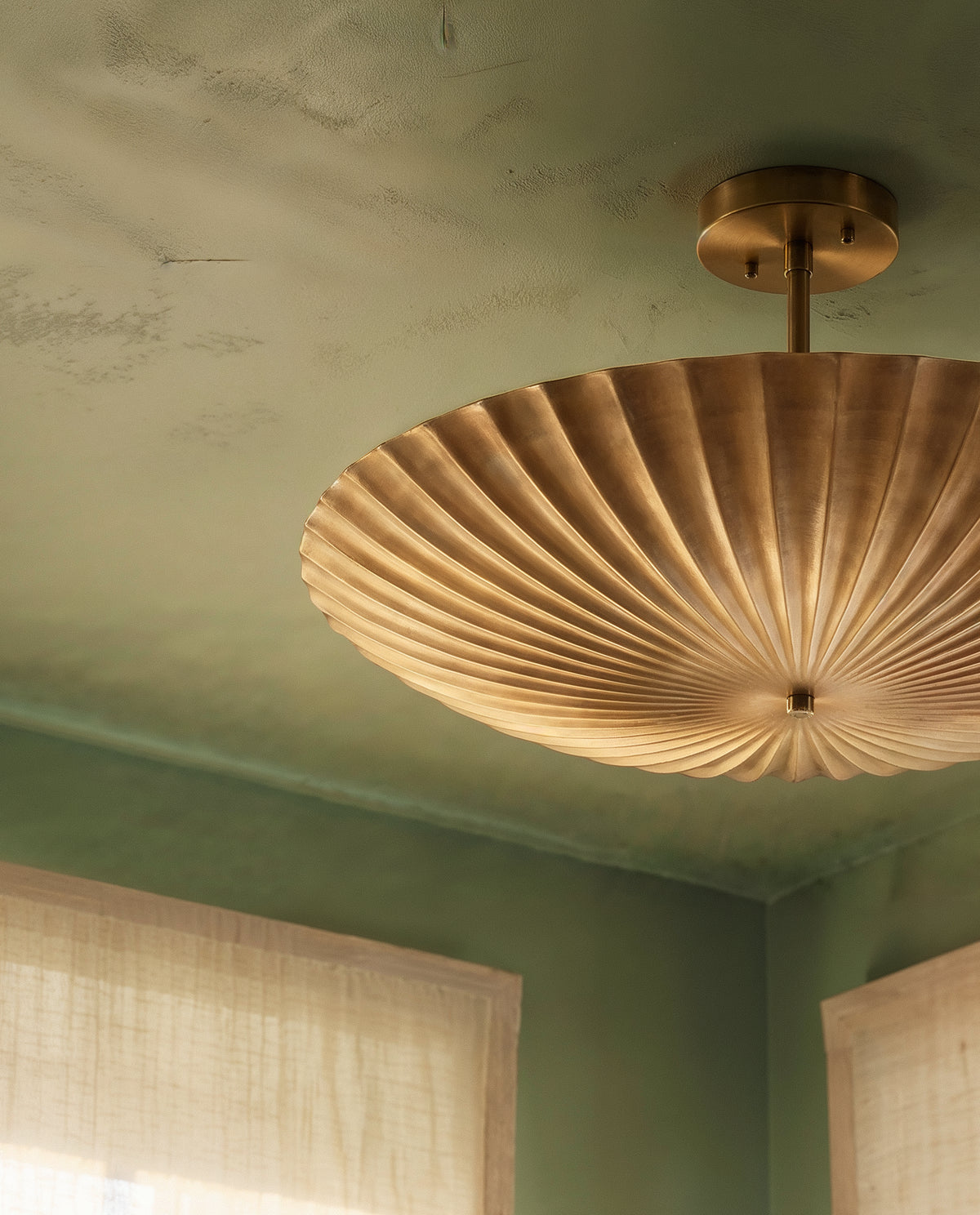 Aureon Pendant Light