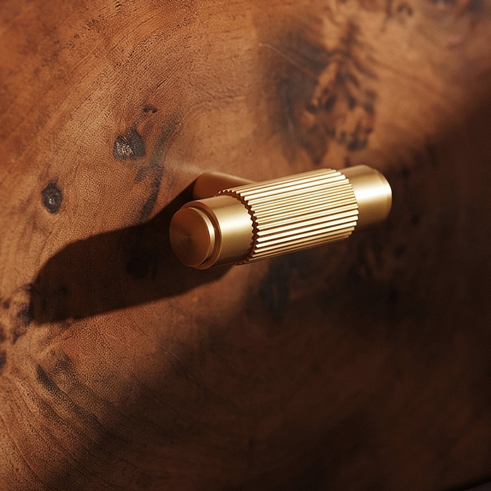 Mateo Knob And Pull Bar