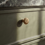 Nago Knob