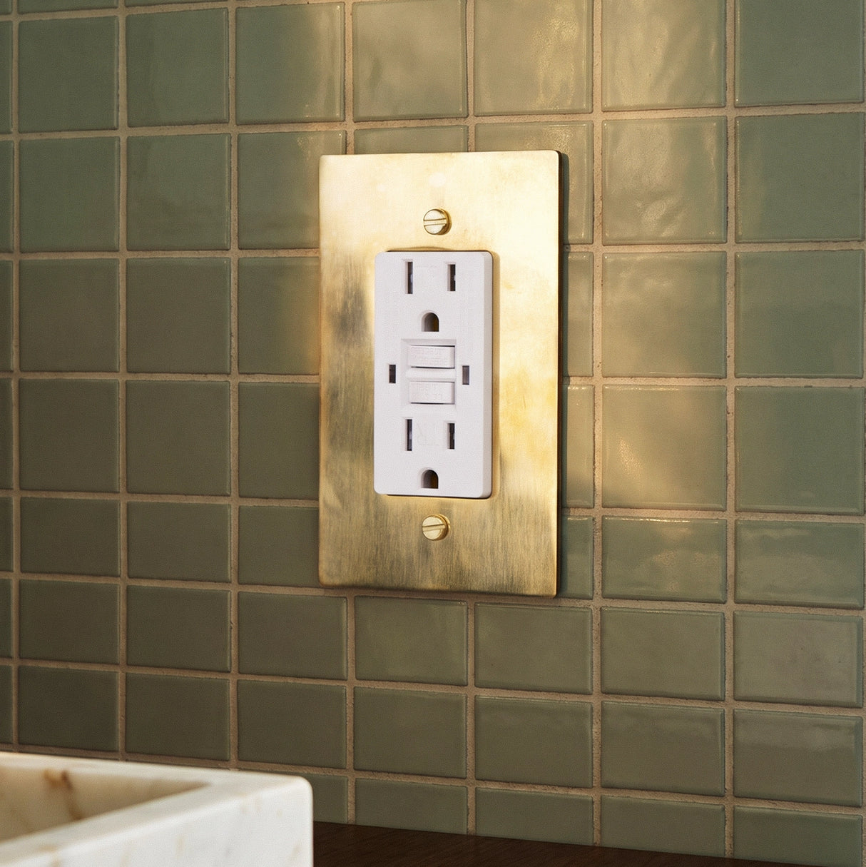 The Unlacquered Brass Outlet