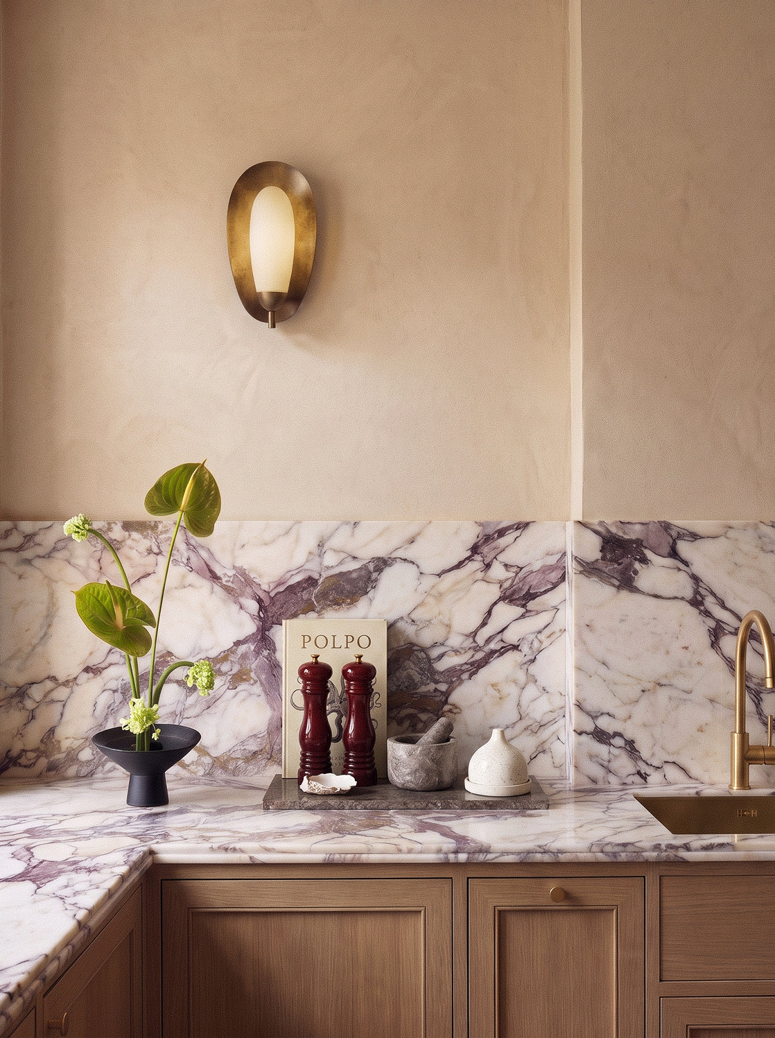 Orvane Alabaster Wall Lamp