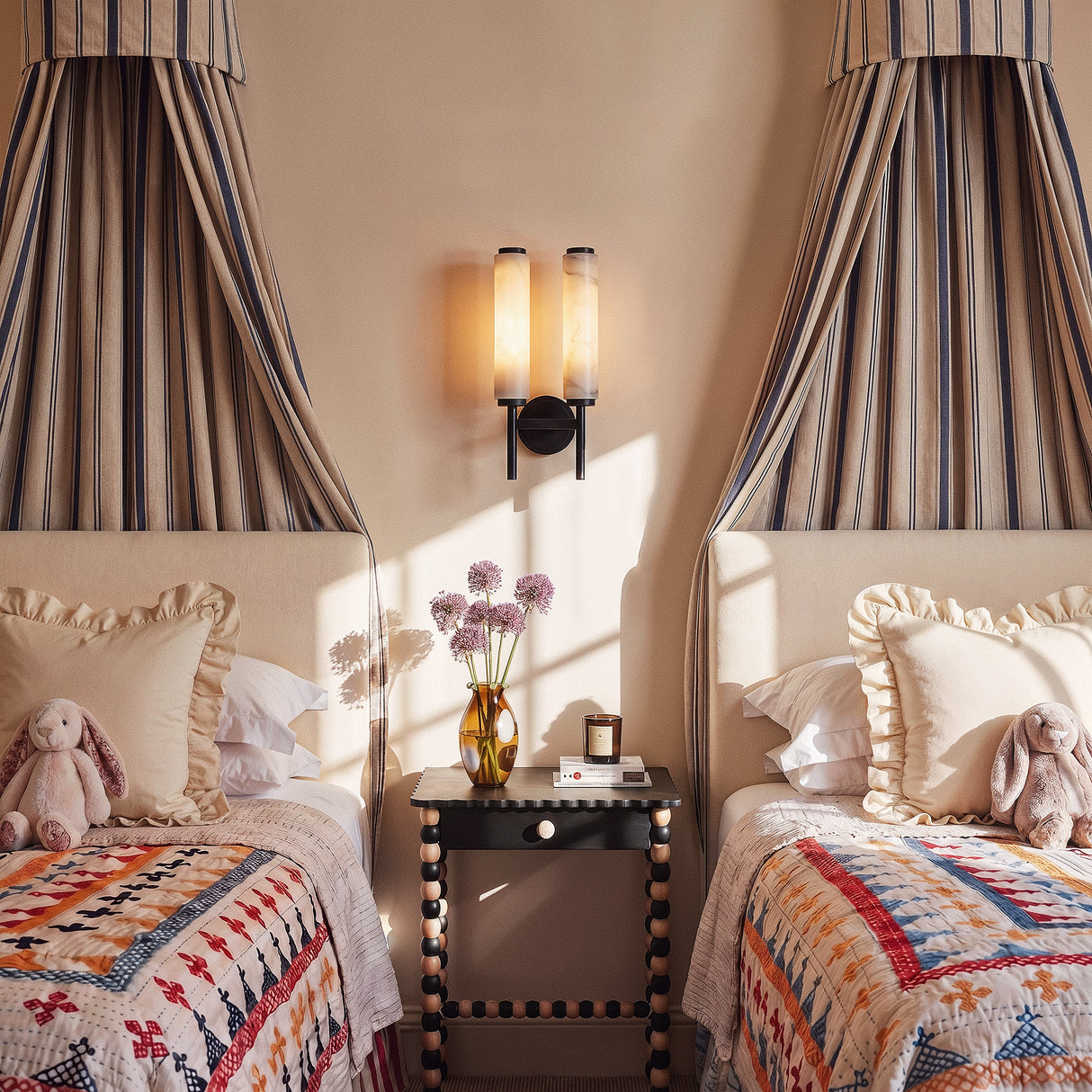 Colen Wall Lamp