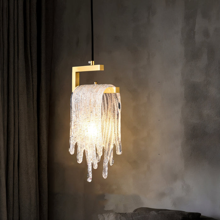 Xelora Pendant Light