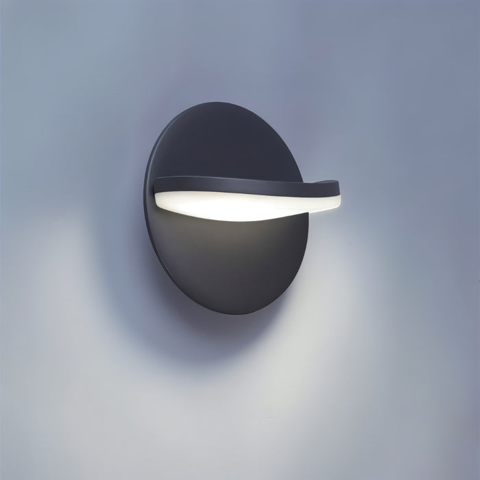 Zarf Outdoor Wall Lamp