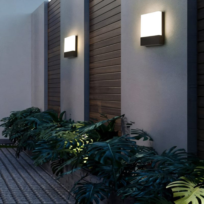 Zorvane Outdoor Wall Lamp