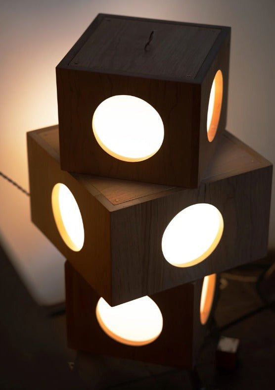 Akwida Floor Lamp