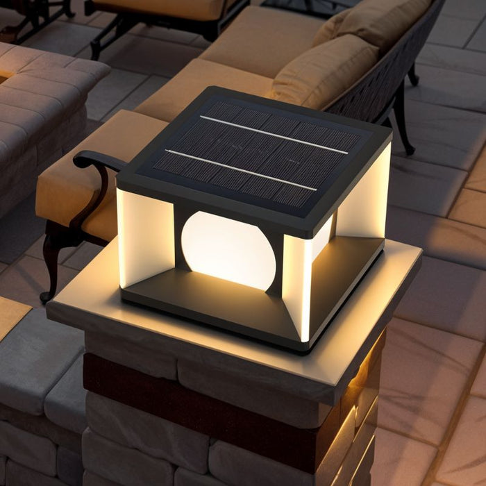 Alethea Outdoor Garden Lamp for Contemporary Outdoor Lighting