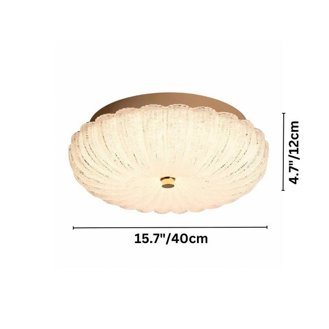 "Dimensions of an Aruma ceiling light, showing a diameter of 15.7 inches (40 cm) and a height of 4.7 inches (12 cm)."