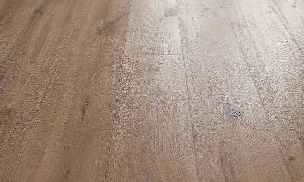 Authentic Grain Detail