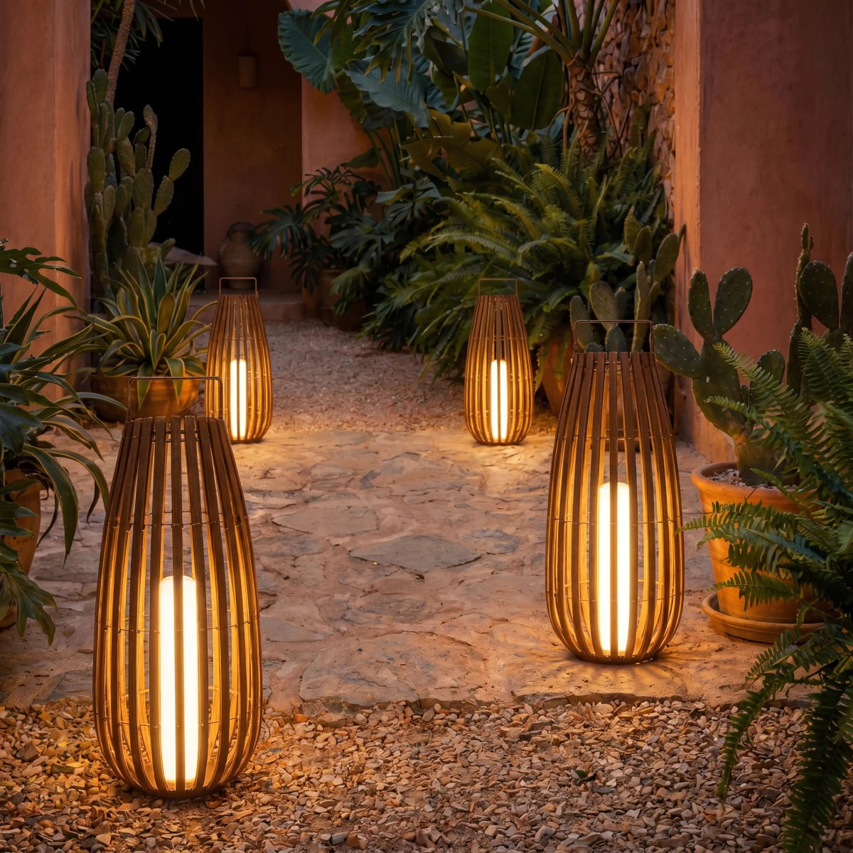 Benjiro Outdoor Garden Lamp - Residence Supply