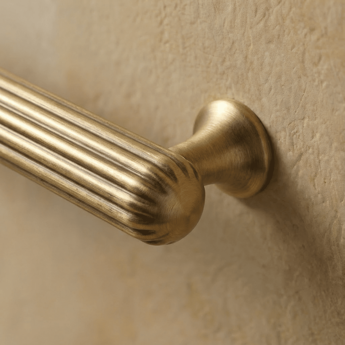 Berdo Knob & Pull Bar - Residence Supply