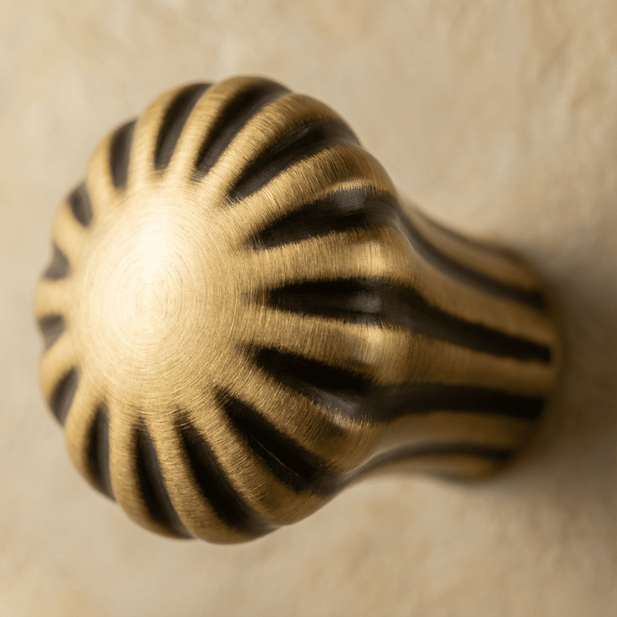 Berdo Knob & Pull Bar - Residence Supply