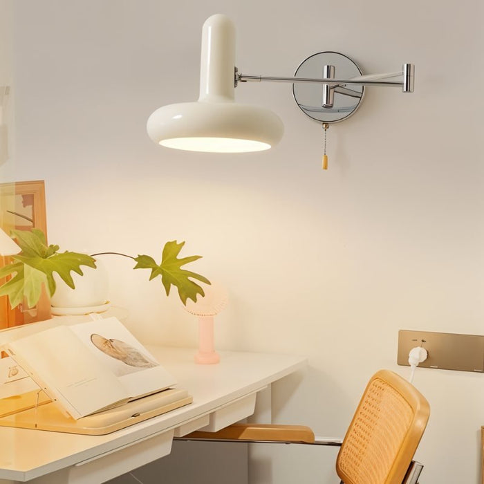 Beverly Wall Lamp for Workspace