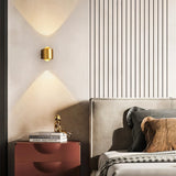 Branji Wall Lamp