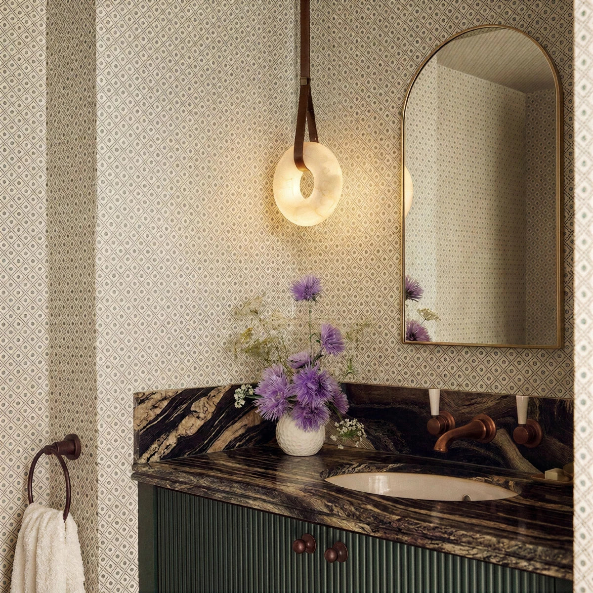 Cingeto Alabaster Pendant Light - Residence Supply