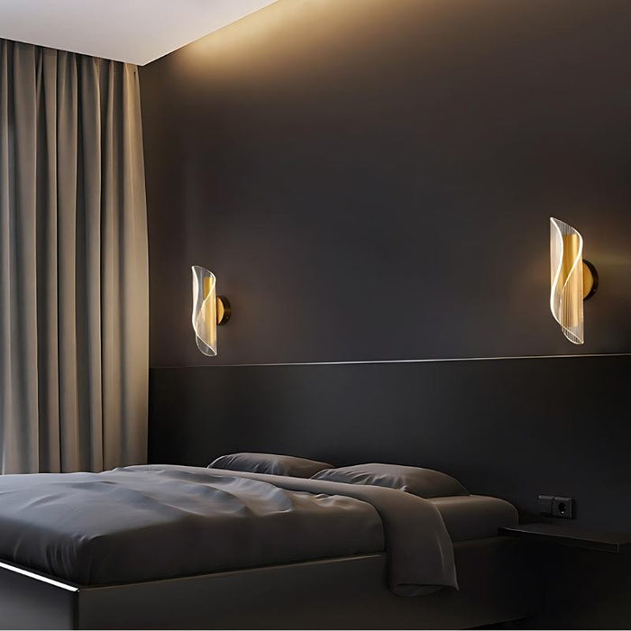 Curl Wall Lamp - Bedroom Lighting