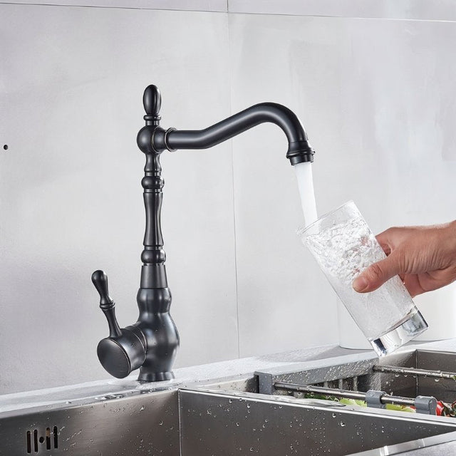 Daped Kitchen Faucet