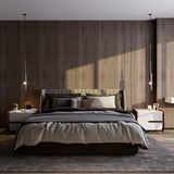 Luz colgante al anochecer