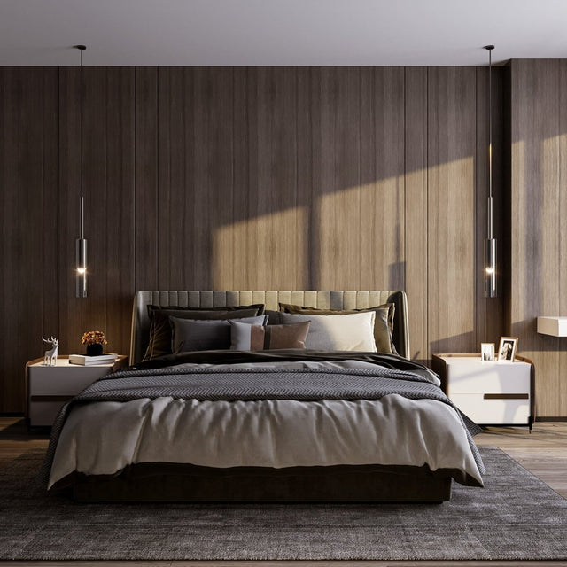 Luz colgante al anochecer