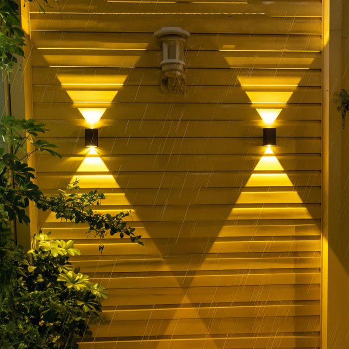 Enelise Outdoor Wall Lamp - Residence Supply