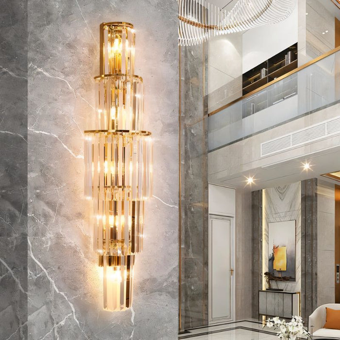 Eona Art Deco Wall Lamp: Channeling the glamour of the Art Deco era, this wall lamp features geometric shapes and polished chrome accents, adding a touch of Gatsby-esque opulence to your space.