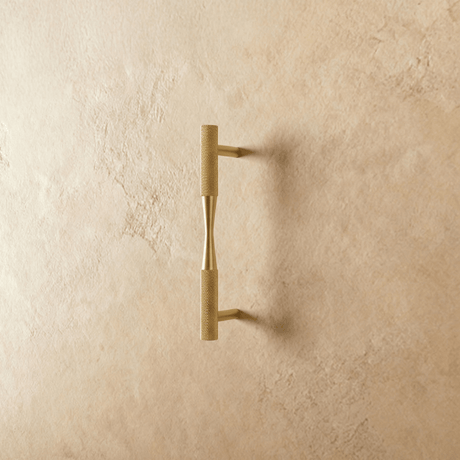 Esnato Pull Bar - Residence Supply